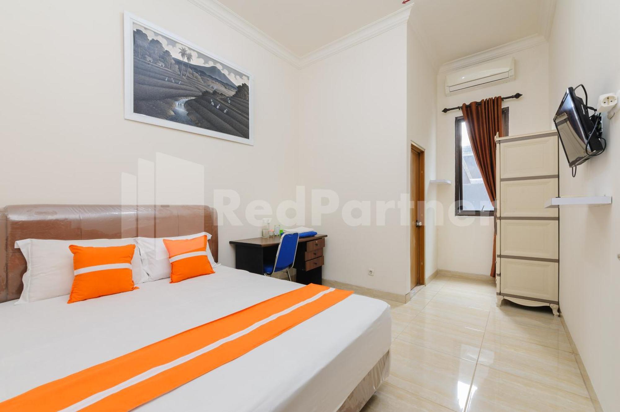 Pondok Cimanggu Syariah Mitra Reddoorz Богор Екстер'єр фото