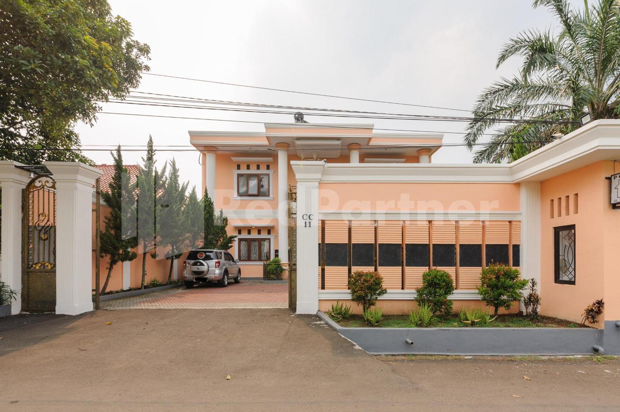 Pondok Cimanggu Syariah Mitra Reddoorz Богор Екстер'єр фото